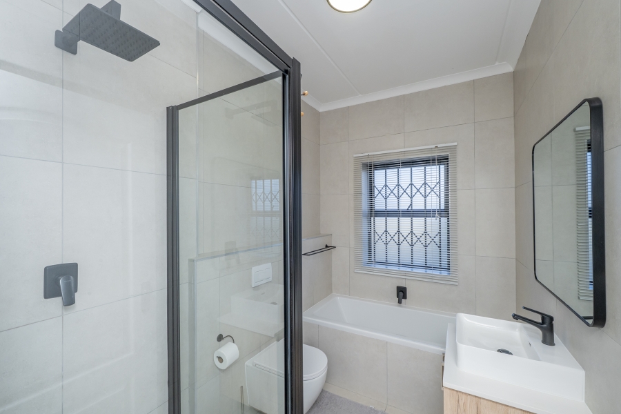 3 Bedroom Property for Sale in Sandown Western Cape